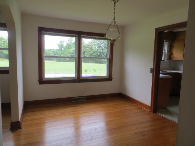 8596 Dickerson Mill Road Moneta, VA 24121 - Photo 9 of 17 2014-09-14_13