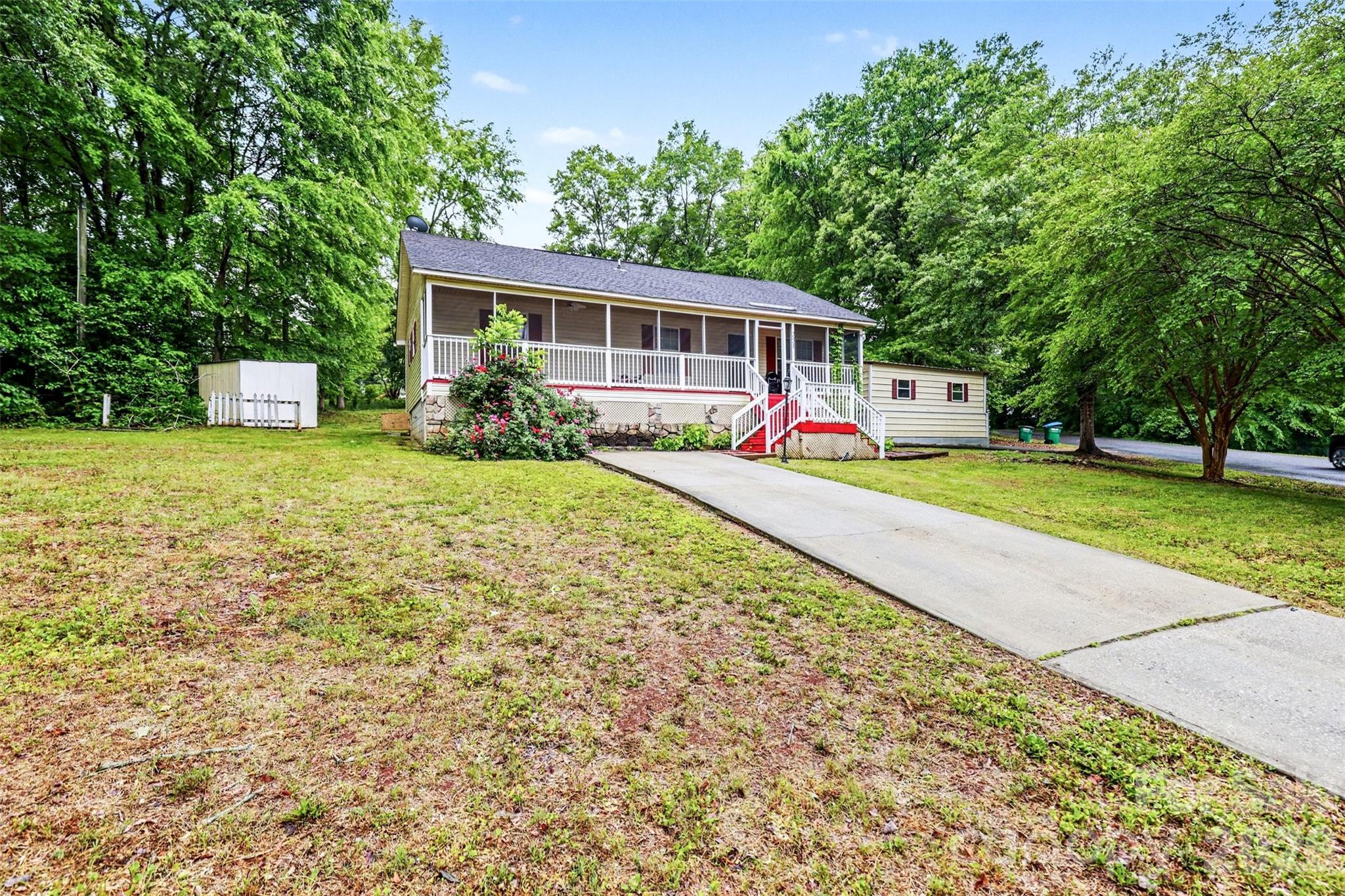 251 Rankin Road McAdenville, NC 28101 - Photo 4 of 28