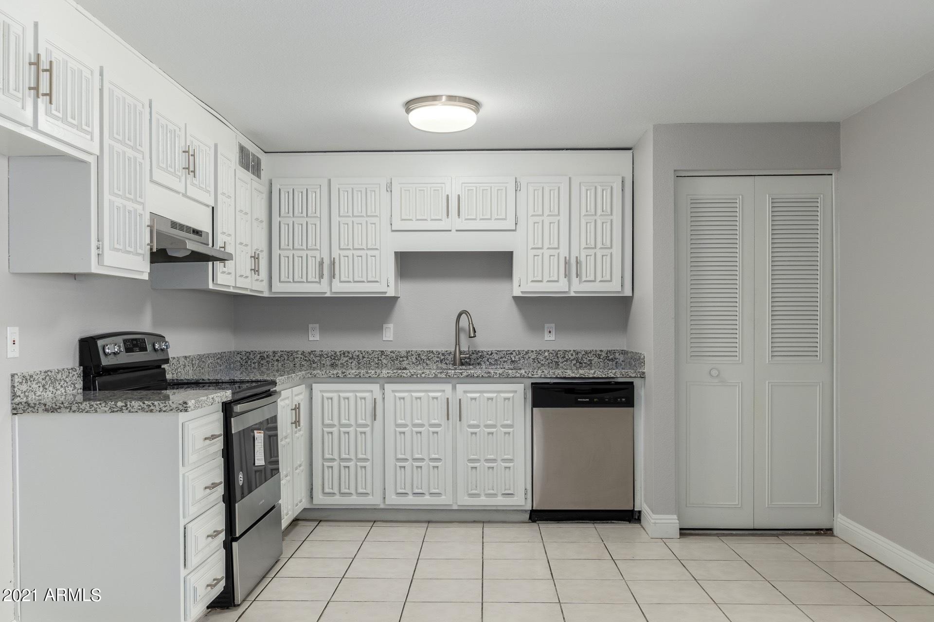 7108 West Almeria Road Phoenix, AZ 85035 - Photo 12 of 27 0012-12 - Almeria