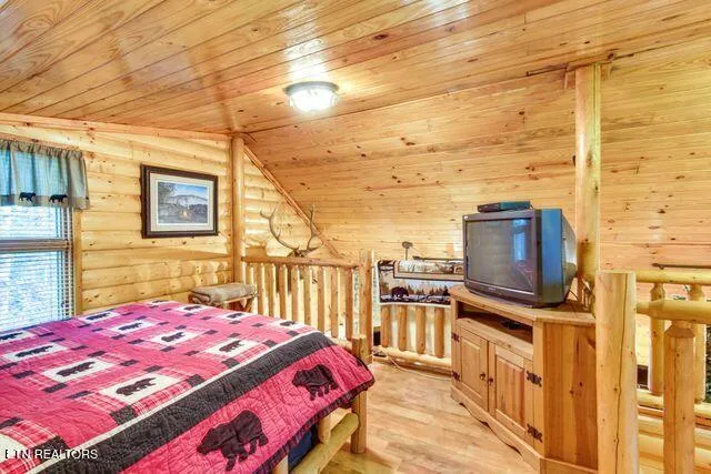 $449,500 | 4777 Hooper Highway, Cosby, TN 37722