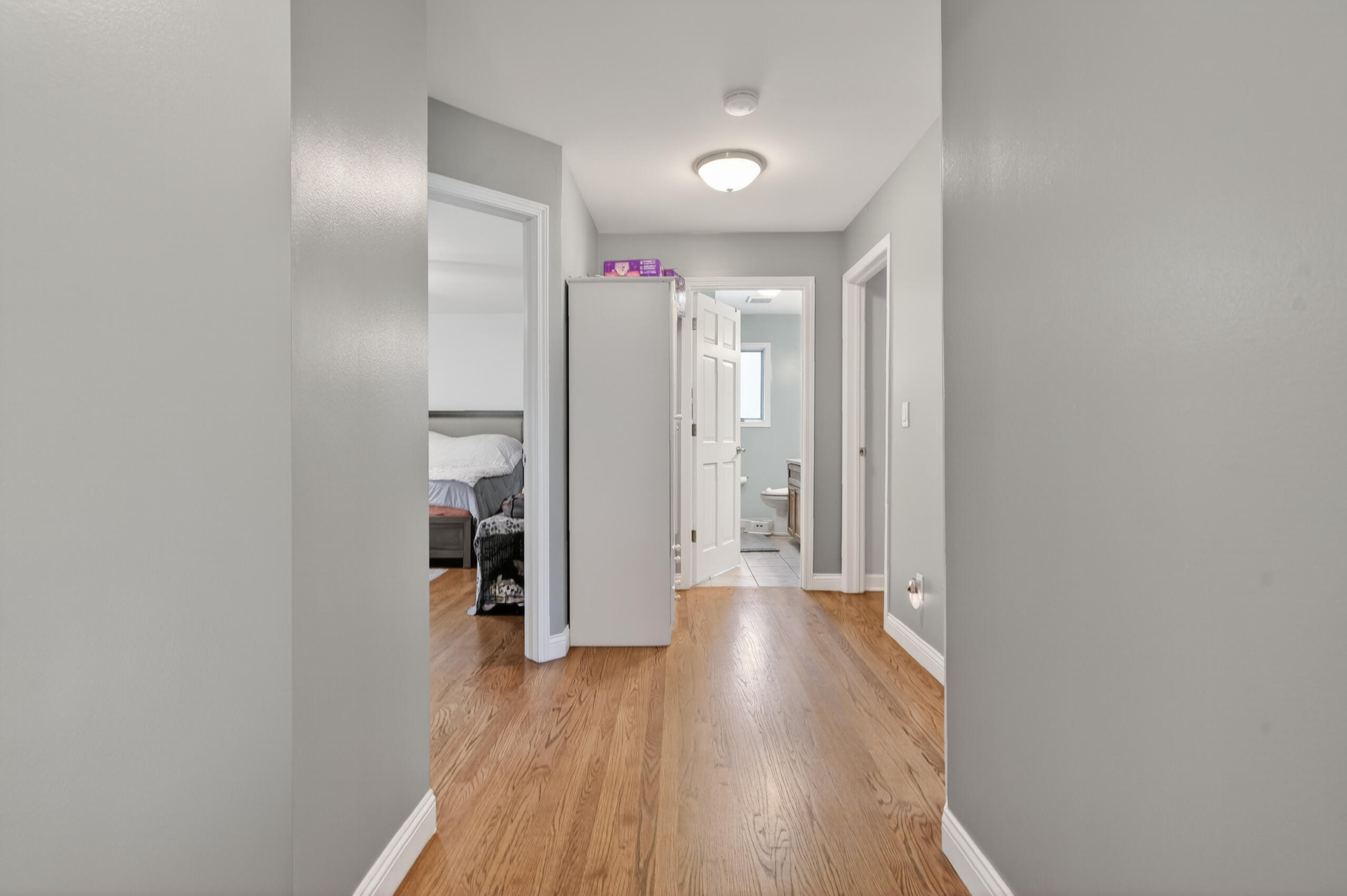 2914 Morningside Drive Crown Point, IN 46307 - Photo 19 of 41 a view of a hallway with wooden floor and closet