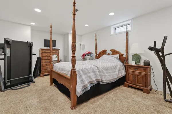 $550,000 | 2914 Morningside Drive, Crown Point, IN 46307