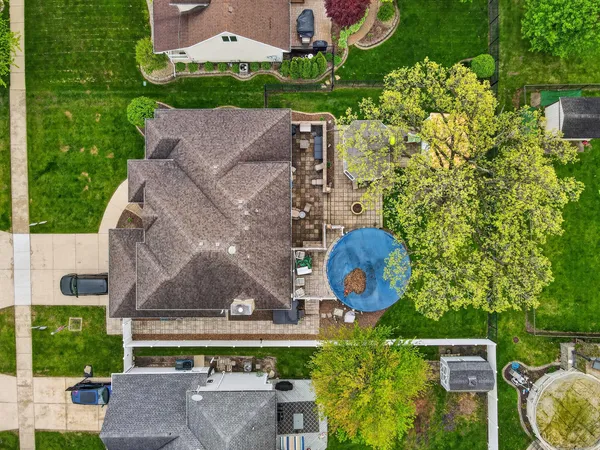 $550,000 | 2914 Morningside Drive, Crown Point, IN 46307