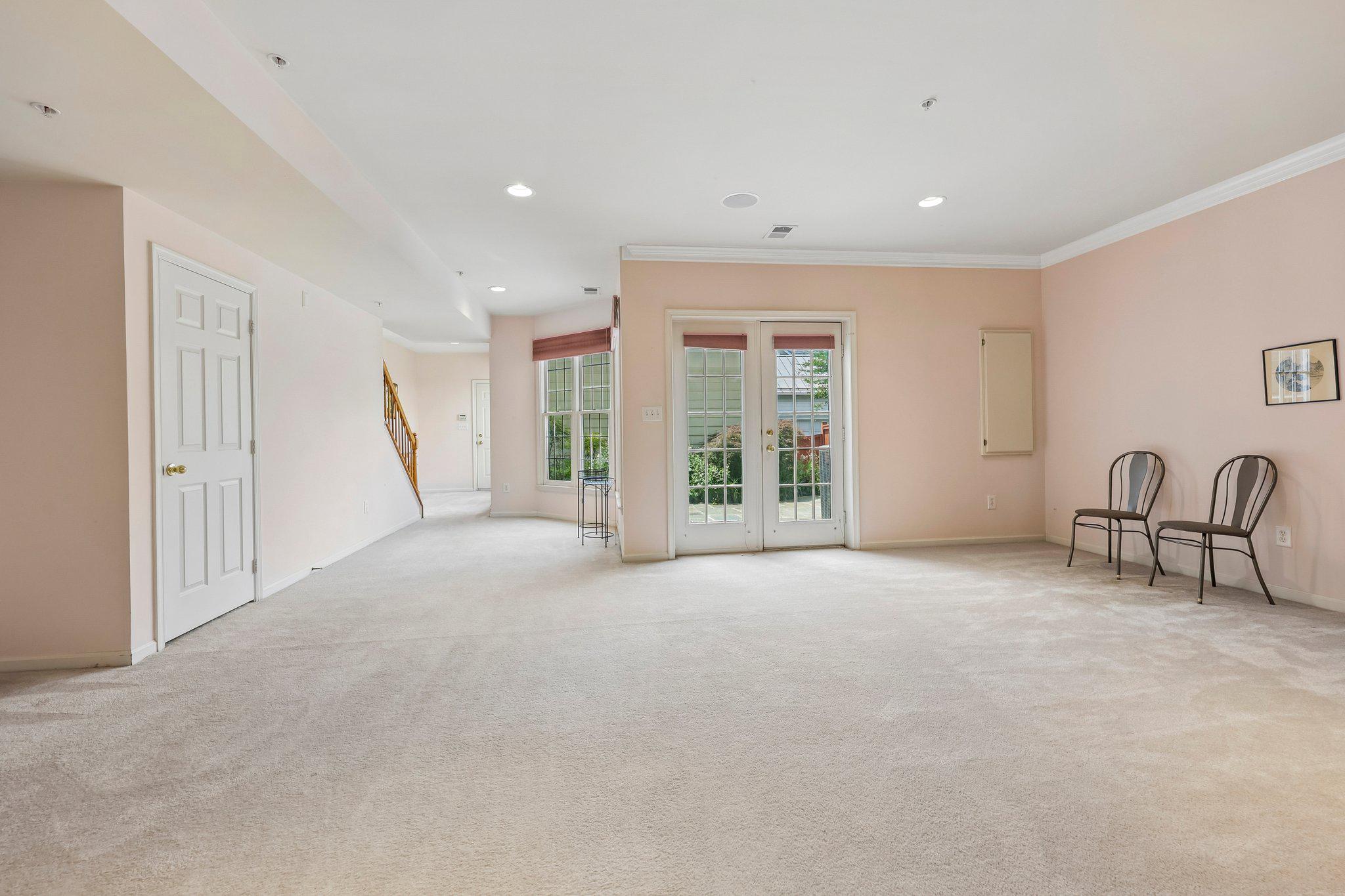 331 Alfandre Street Gaithersburg, MD 20878 - Photo 28 of 38 Spacious basement with inviting light.