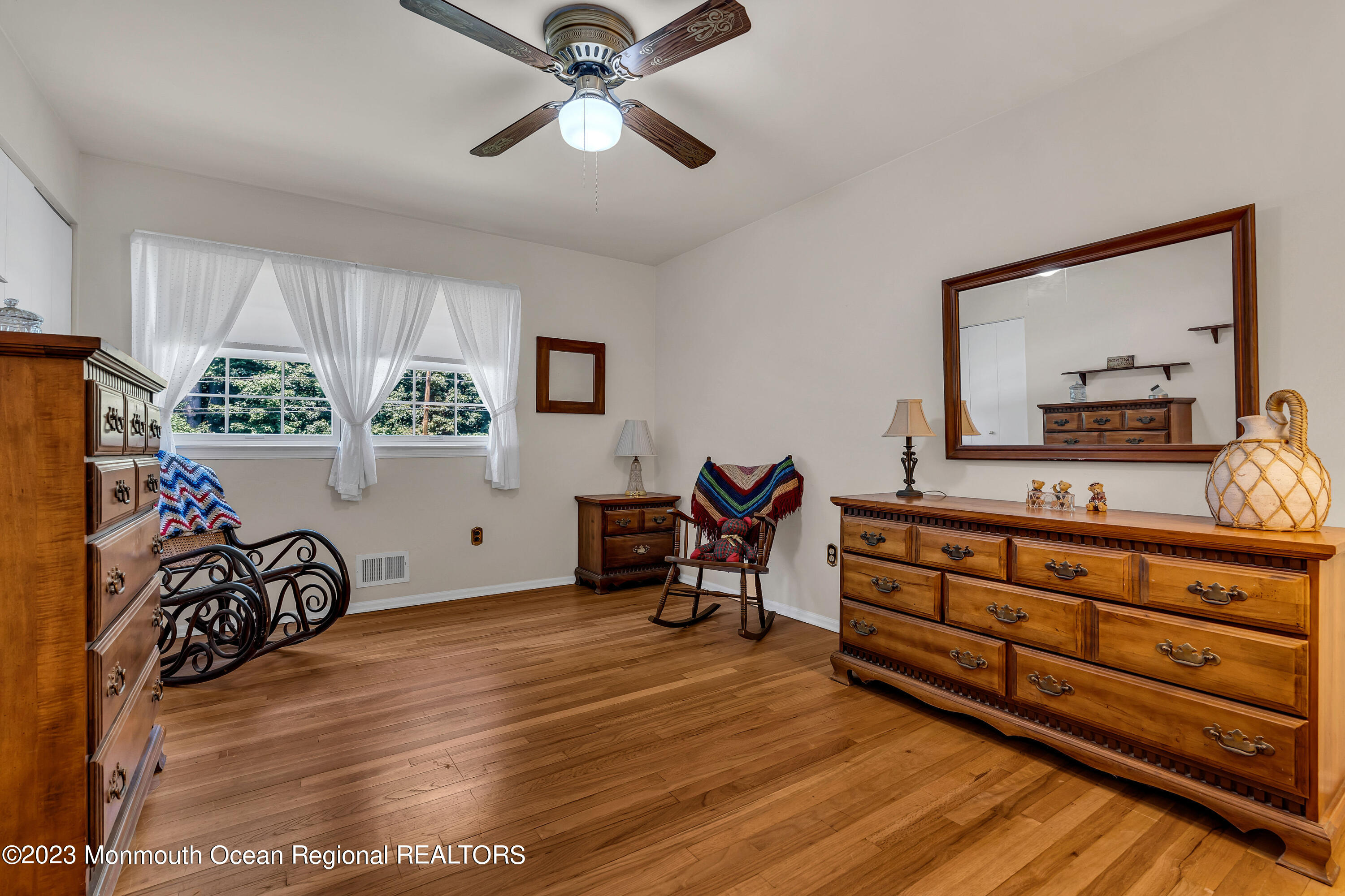 387 Oak Hill Road Red Bank, NJ 07701 - Photo 18 of 48 Bedroom 1
