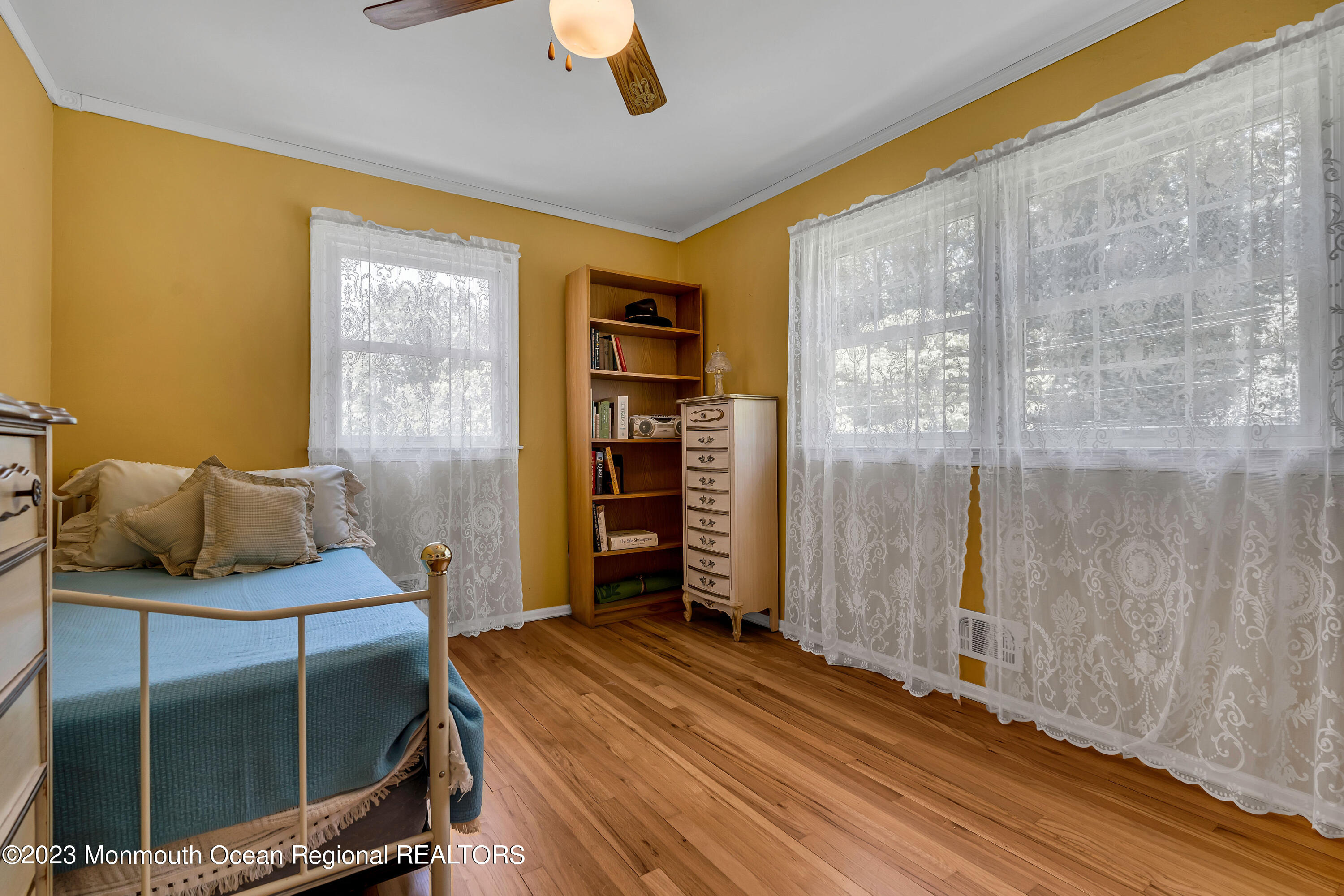 387 Oak Hill Road Red Bank, NJ 07701 - Photo 19 of 48 Bedroom 2