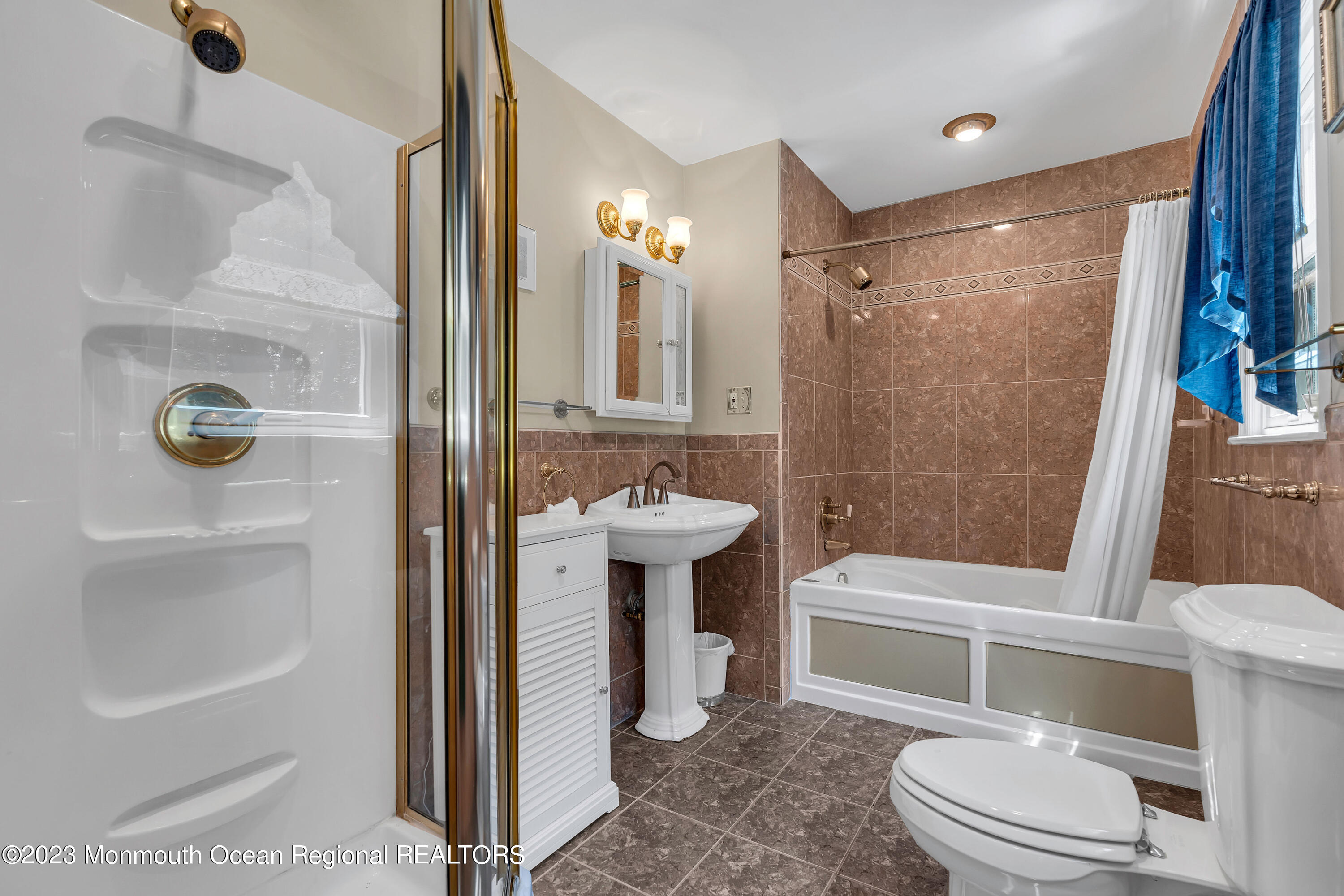 387 Oak Hill Road Red Bank, NJ 07701 - Photo 24 of 48 Primary Bath