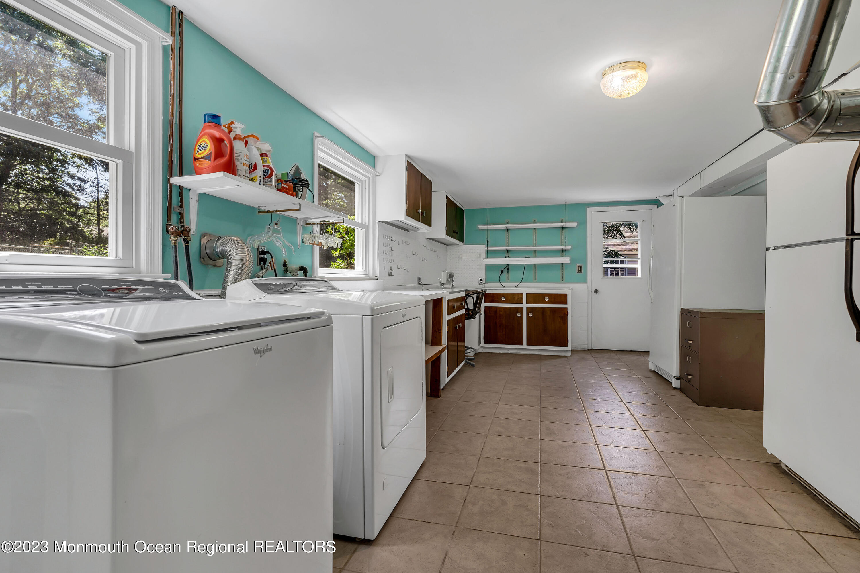 387 Oak Hill Road Red Bank, NJ 07701 - Photo 26 of 48 Laundry Room