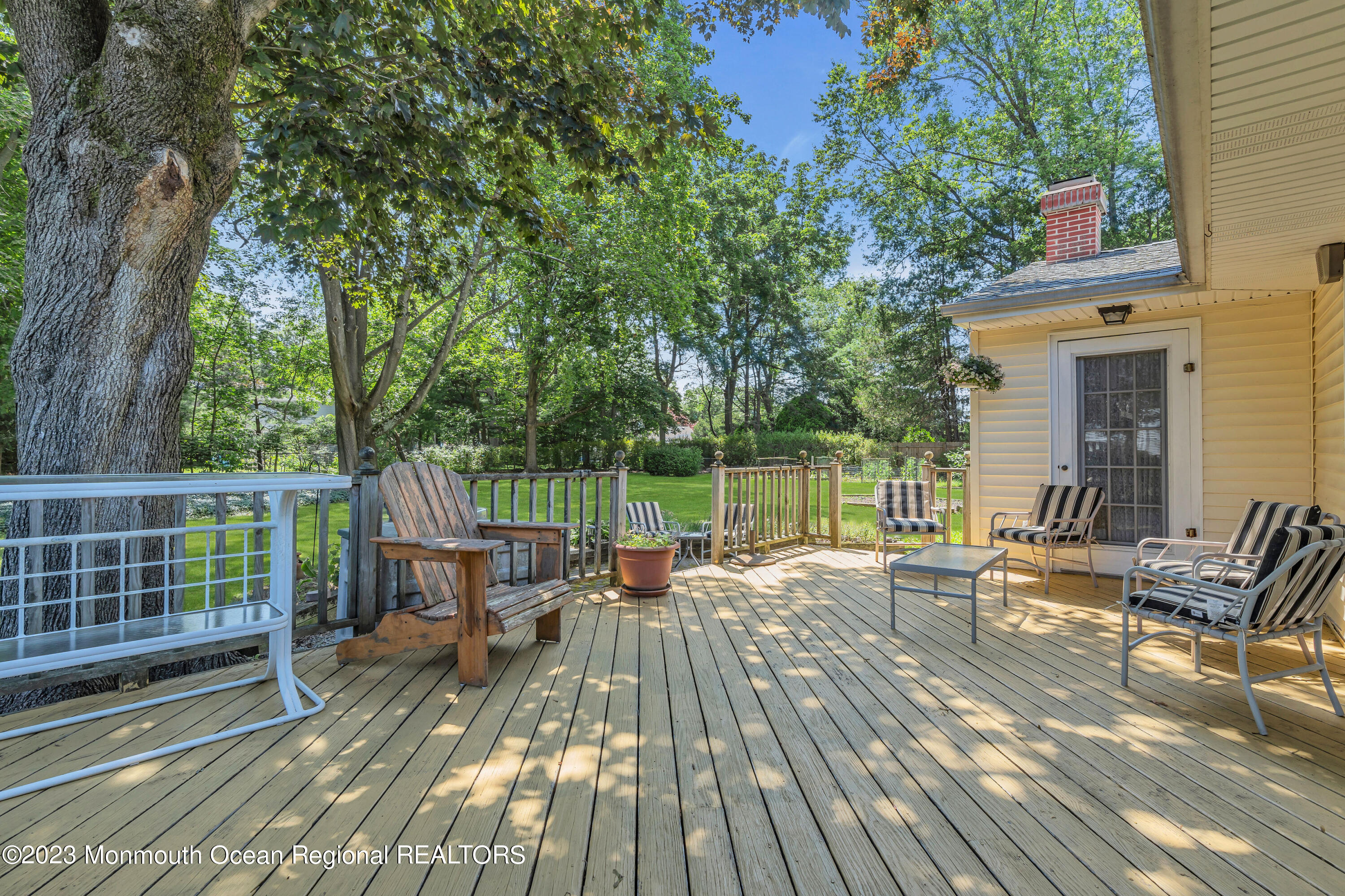 387 Oak Hill Road Red Bank, NJ 07701 - Photo 29 of 48 Serene Deck
