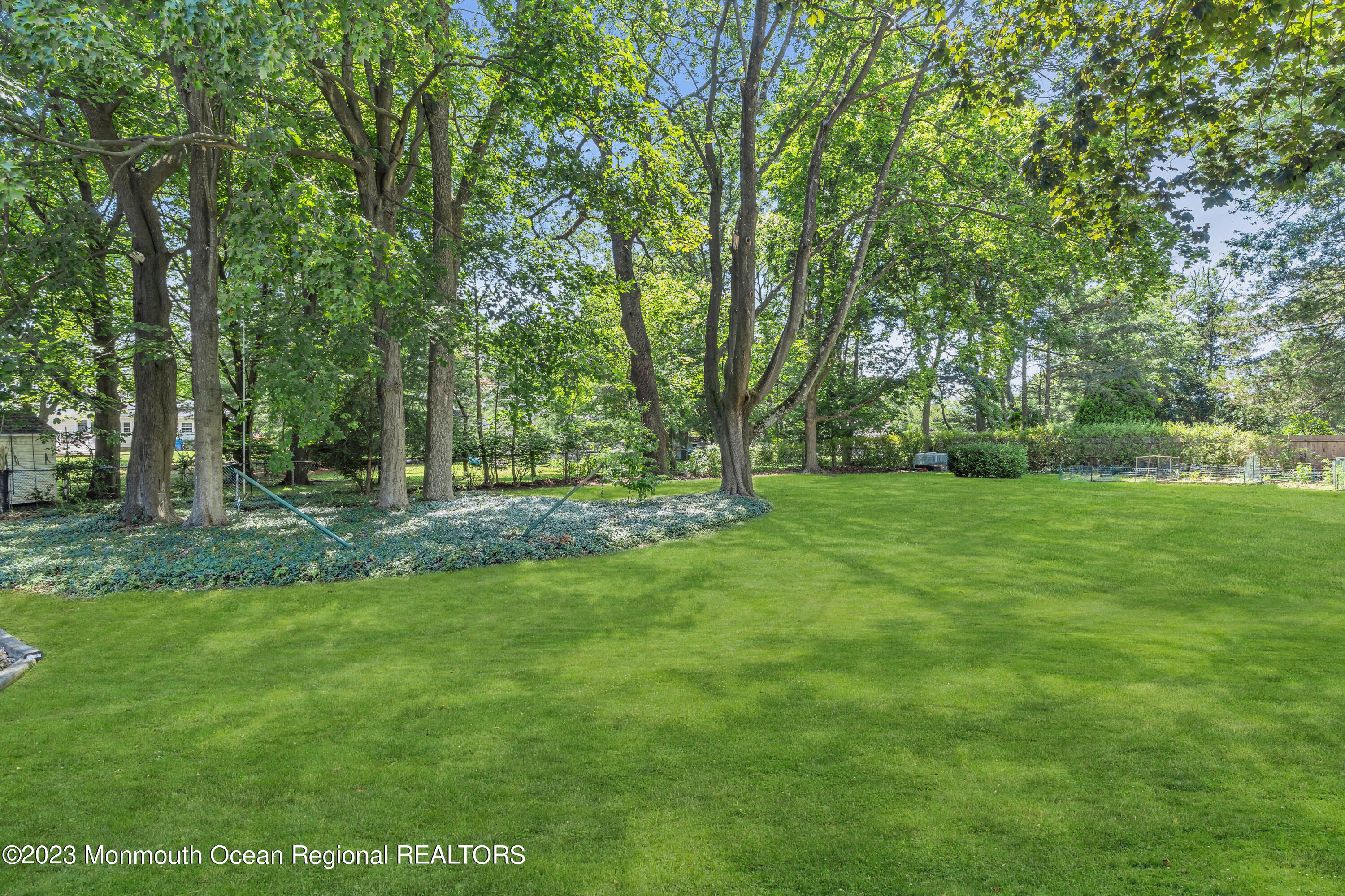 387 Oak Hill Road Red Bank, NJ 07701 - Photo 38 of 48 DSC08062-1