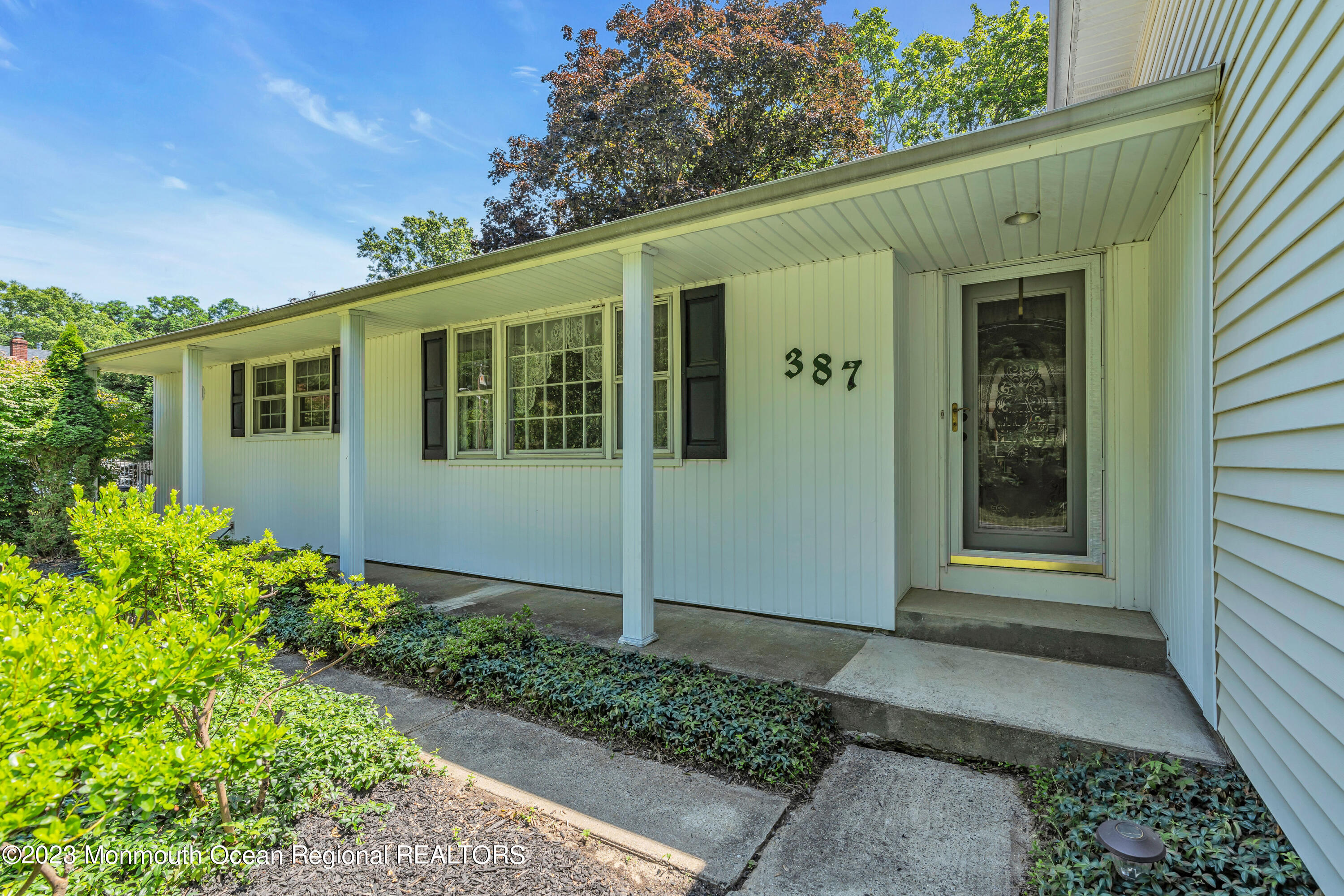 387 Oak Hill Road Red Bank, NJ 07701 - Photo 44 of 48 DSC08082