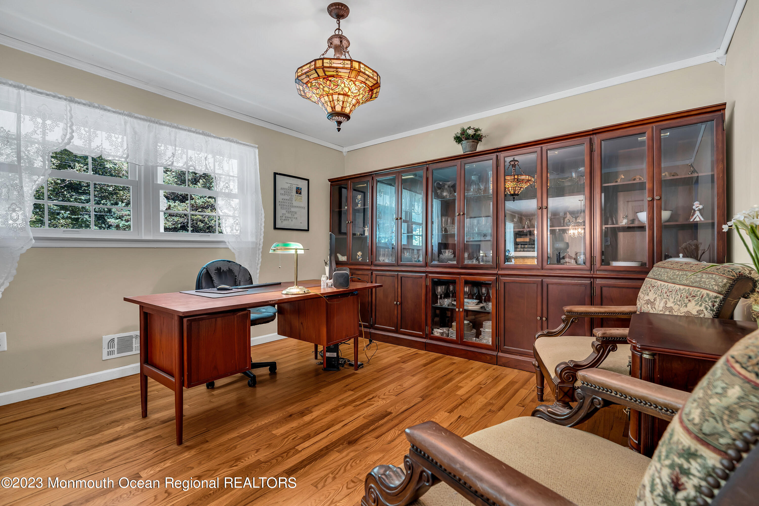 387 Oak Hill Road Red Bank, NJ 07701 - Photo 6 of 48 Office