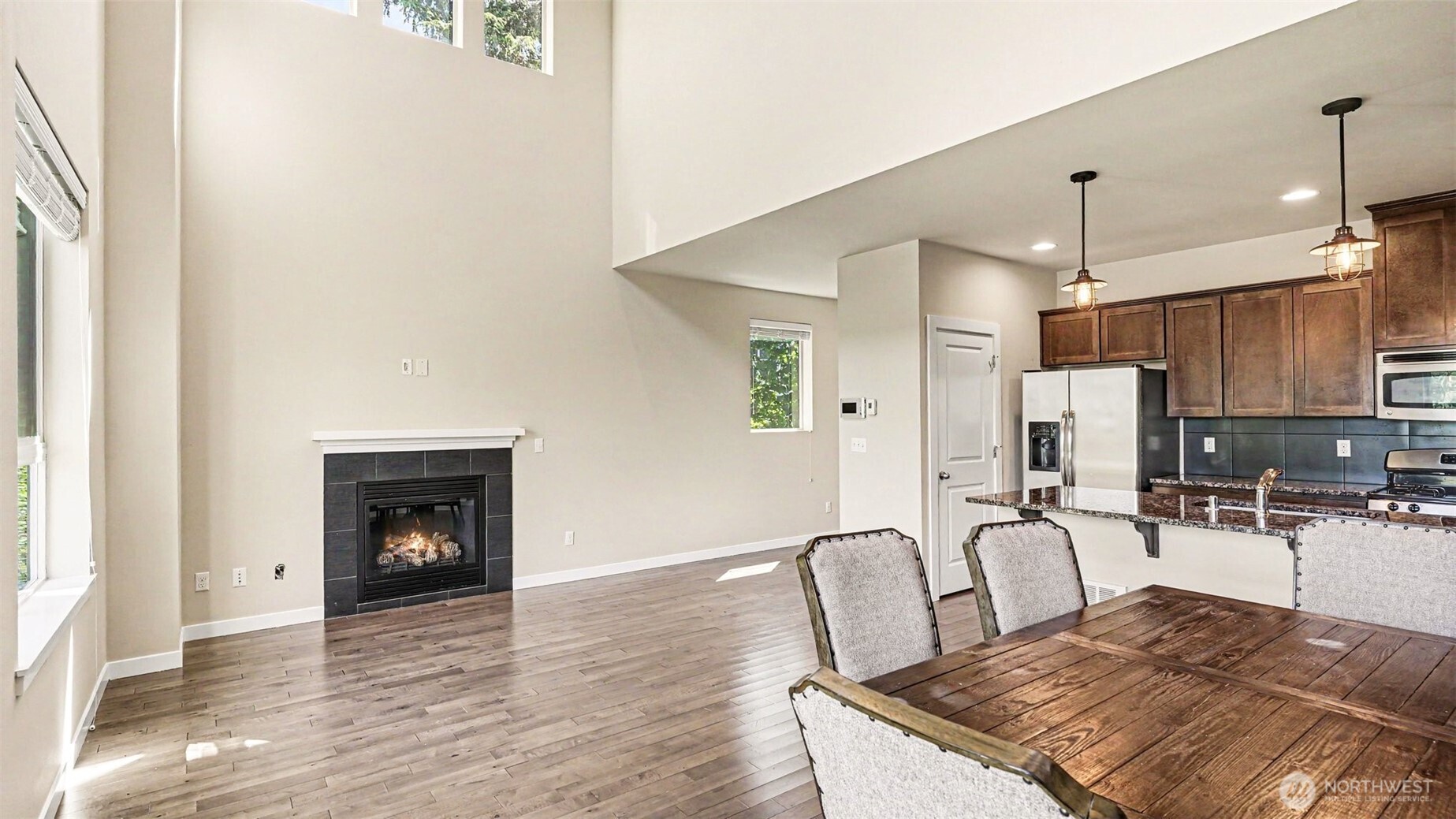 16533 2nd Park Southeast Bothell, WA 98012 - Photo 7 of 31