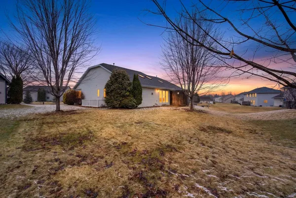 $315,000 | N262 Eastowne Lane, Appleton, WI 54915