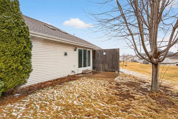 $315,000 | N262 Eastowne Lane, Appleton, WI 54915