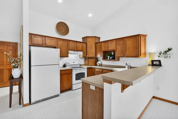 $315,000 | N262 Eastowne Lane, Appleton, WI 54915
