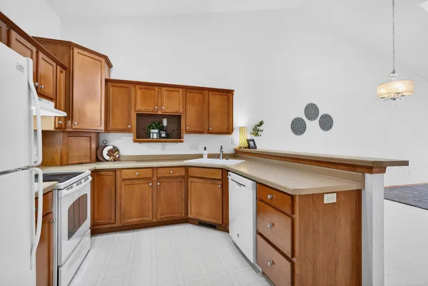 $315,000 | N262 Eastowne Lane, Appleton, WI 54915