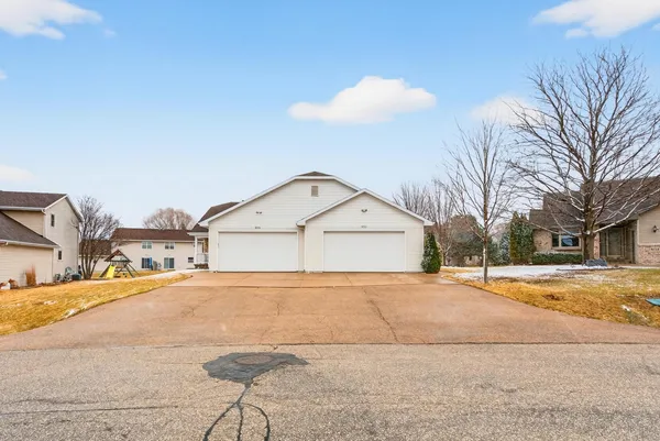 $315,000 | N262 Eastowne Lane, Appleton, WI 54915