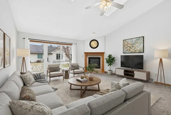 $315,000 | N262 Eastowne Lane, Appleton, WI 54915