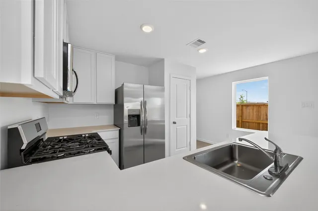 $1,925 | 28938 Rustic Windmill Way, Hockley, TX 77447