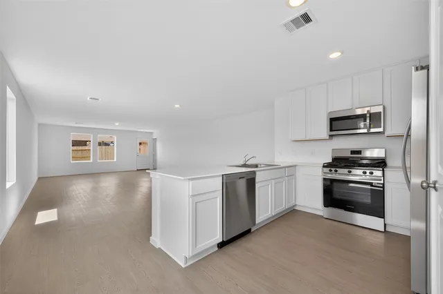 $1,925 | 28938 Rustic Windmill Way, Hockley, TX 77447