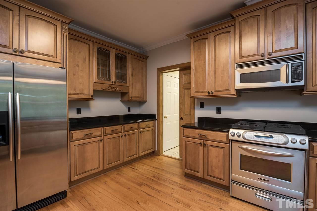 5713 Glenfiddich Way Raleigh, NC 27613 - Photo 12 of 25