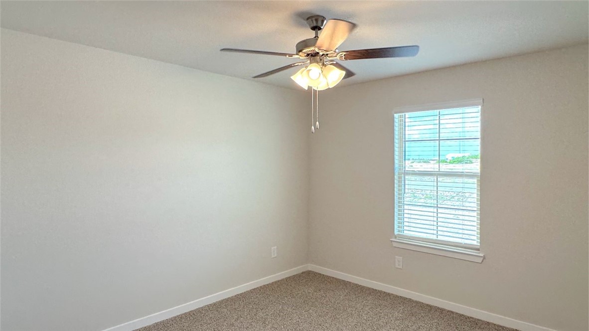 1458 Rhaegal Street Corpus Christi, TX 78415 - Photo 4 of 37 Gallery Image 4