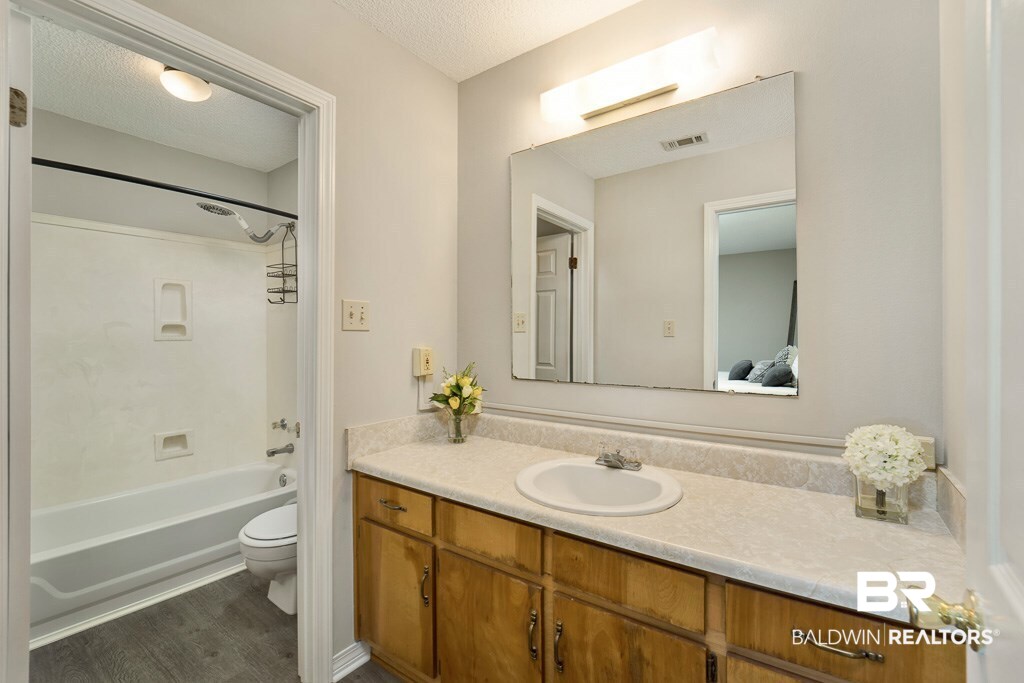 5625 McDonald Road Theodore, AL 36582 - Photo 9 of 27