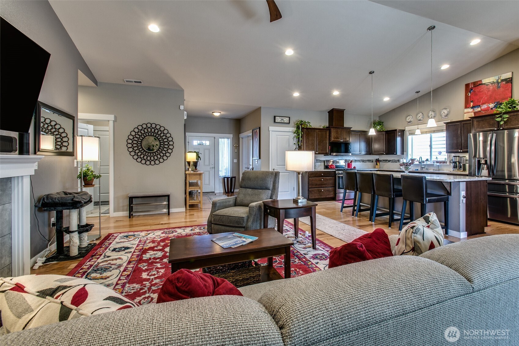 4010 McLaughlin Road Mount Vernon, WA 98273 - Photo 6 of 39 Gallery Image 6