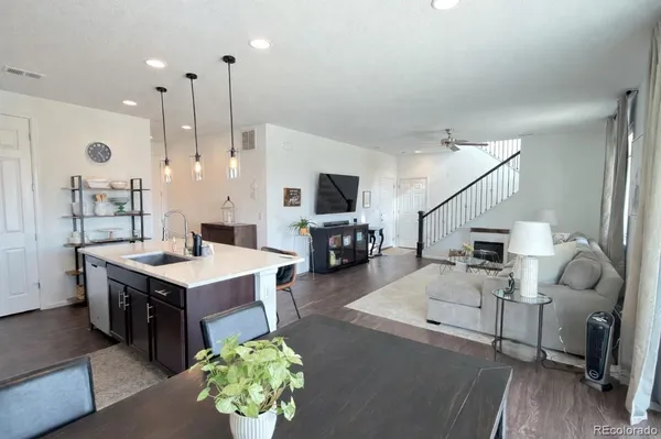 $3,195 | 965 North Waterloo Court, Aurora, CO 80018