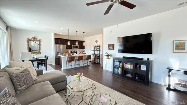 $3,195 | 965 North Waterloo Court, Aurora, CO 80018