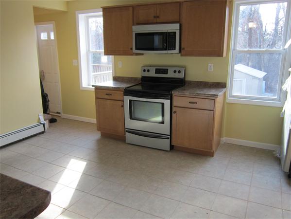 189 Chace Road Freetown, MA 02717 - Photo 2 of 15 Gallery Image 2