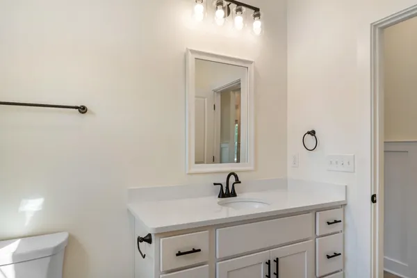 $489,900 | 5033 Ikram Oaks Lane, Jackson, MI 49201