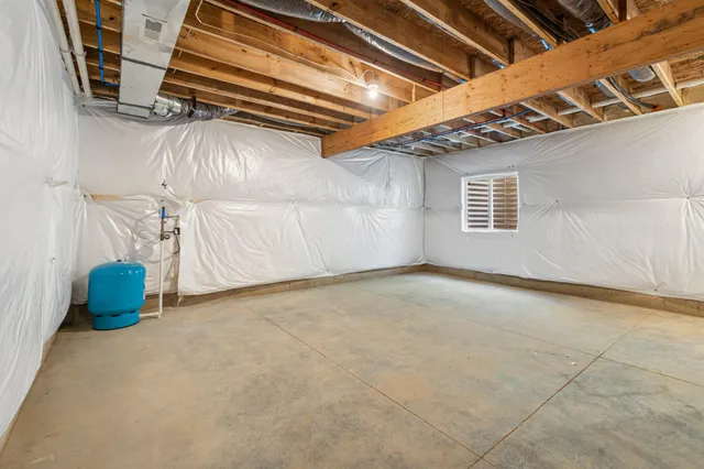 $489,900 | 5033 Ikram Oaks Lane, Jackson, MI 49201