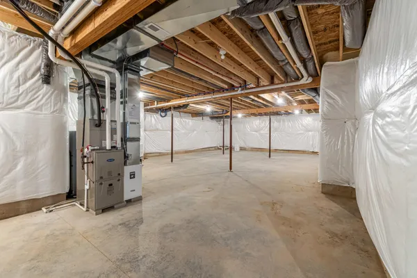 $489,900 | 5033 Ikram Oaks Lane, Jackson, MI 49201