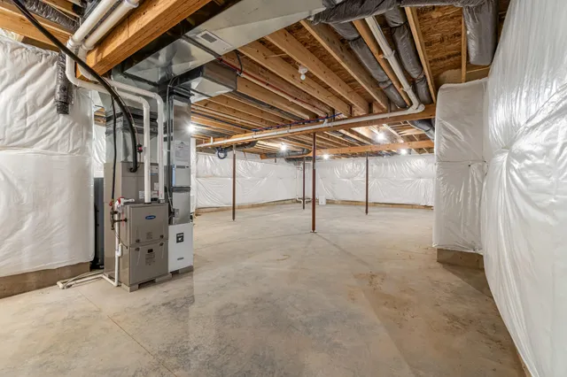 $489,900 | 5033 Ikram Oaks Lane, Jackson, MI 49201