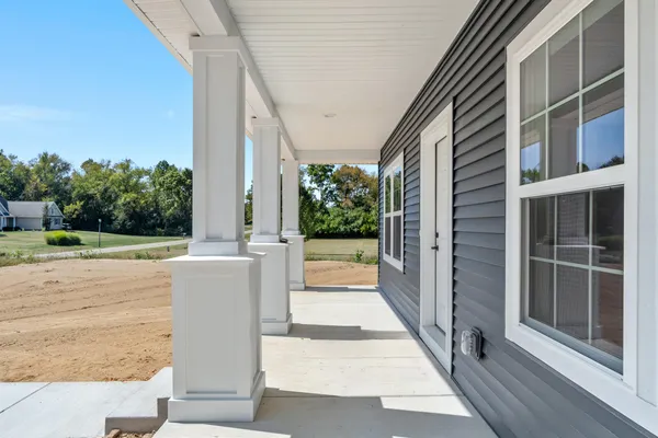 $489,900 | 5033 Ikram Oaks Lane, Jackson, MI 49201