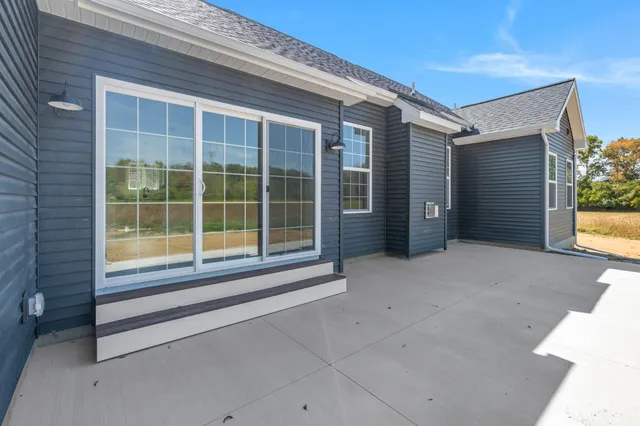 $489,900 | 5033 Ikram Oaks Lane, Jackson, MI 49201