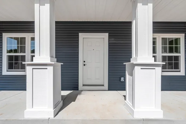 $489,900 | 5033 Ikram Oaks Lane, Jackson, MI 49201