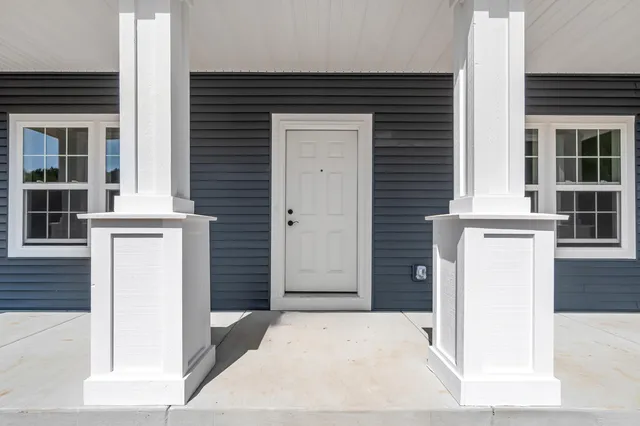 $489,900 | 5033 Ikram Oaks Lane, Jackson, MI 49201