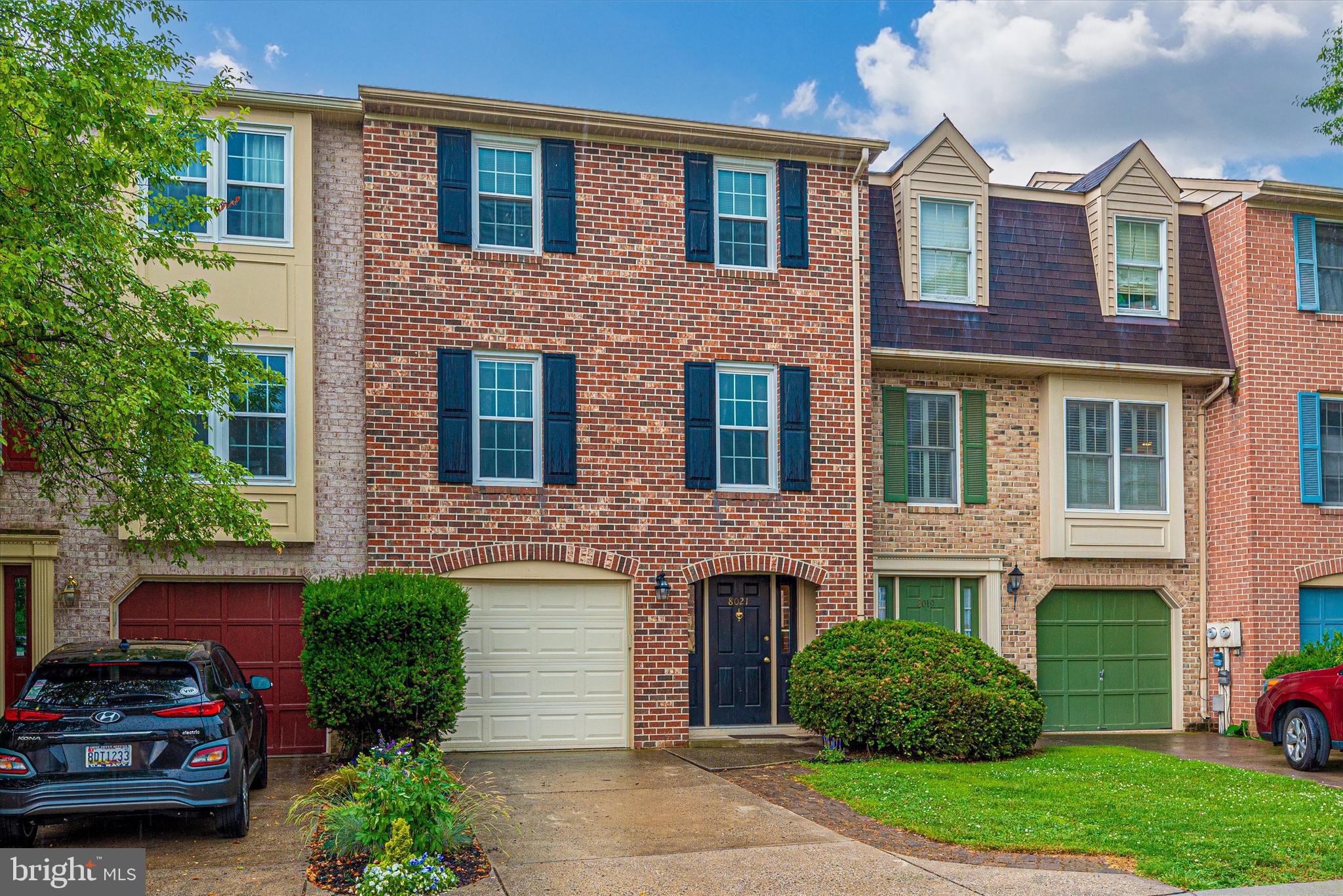 8021 Hollow Reed Court Frederick, MD 21701 - Photo 2 of 55 Amazing garage townhome.