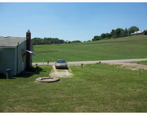 2021 Knight Road Jefferson Hills, PA 15332 - Photo 6 of 8 Land/Lot. PRIVACY! PRIVACY! PRIVACY!
