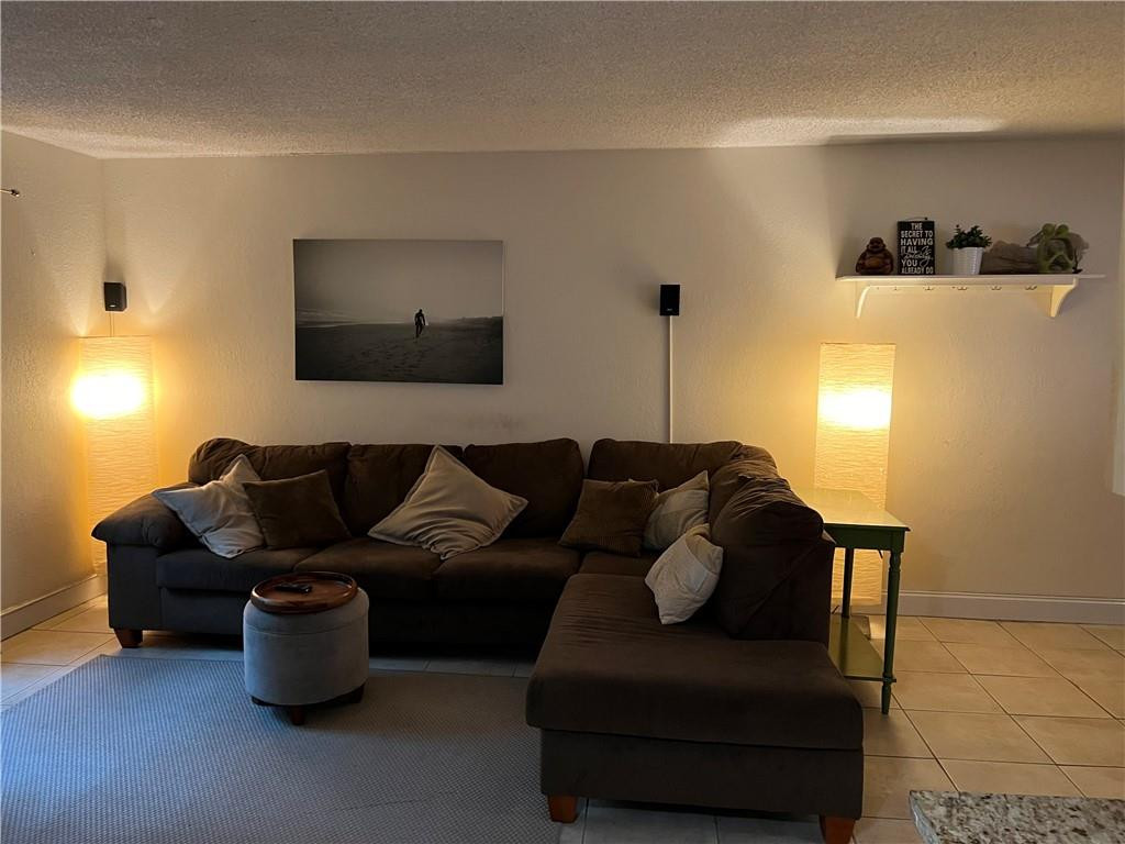 1320 Miami Road, Unit 9 Fort Lauderdale, FL 33316 - Photo 3 of 19 Photo 3