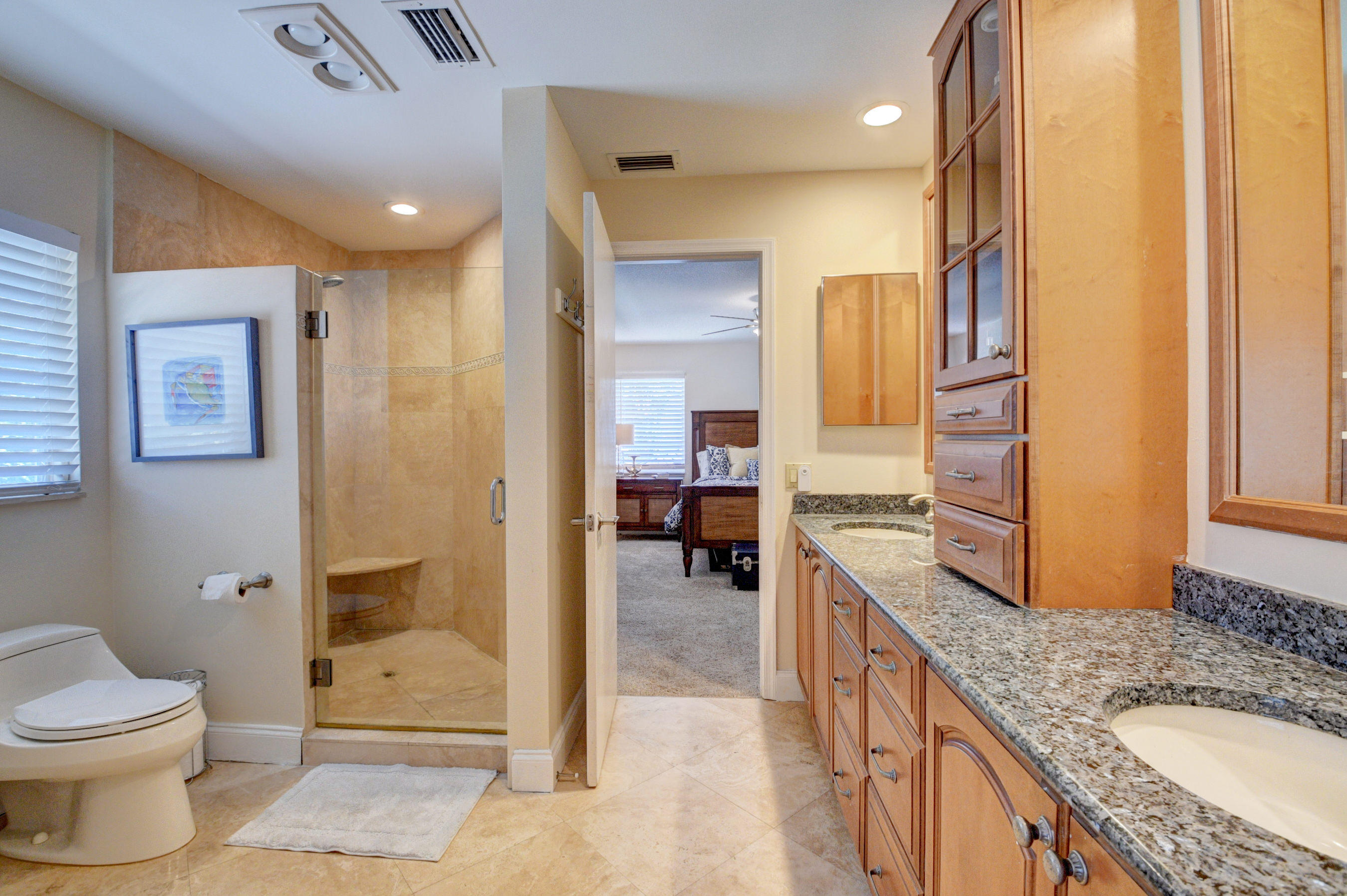 1220 Southwest 20th Avenue Boca Raton, FL 33486 - Photo 31 of 43 Jack and Jill Bathroom