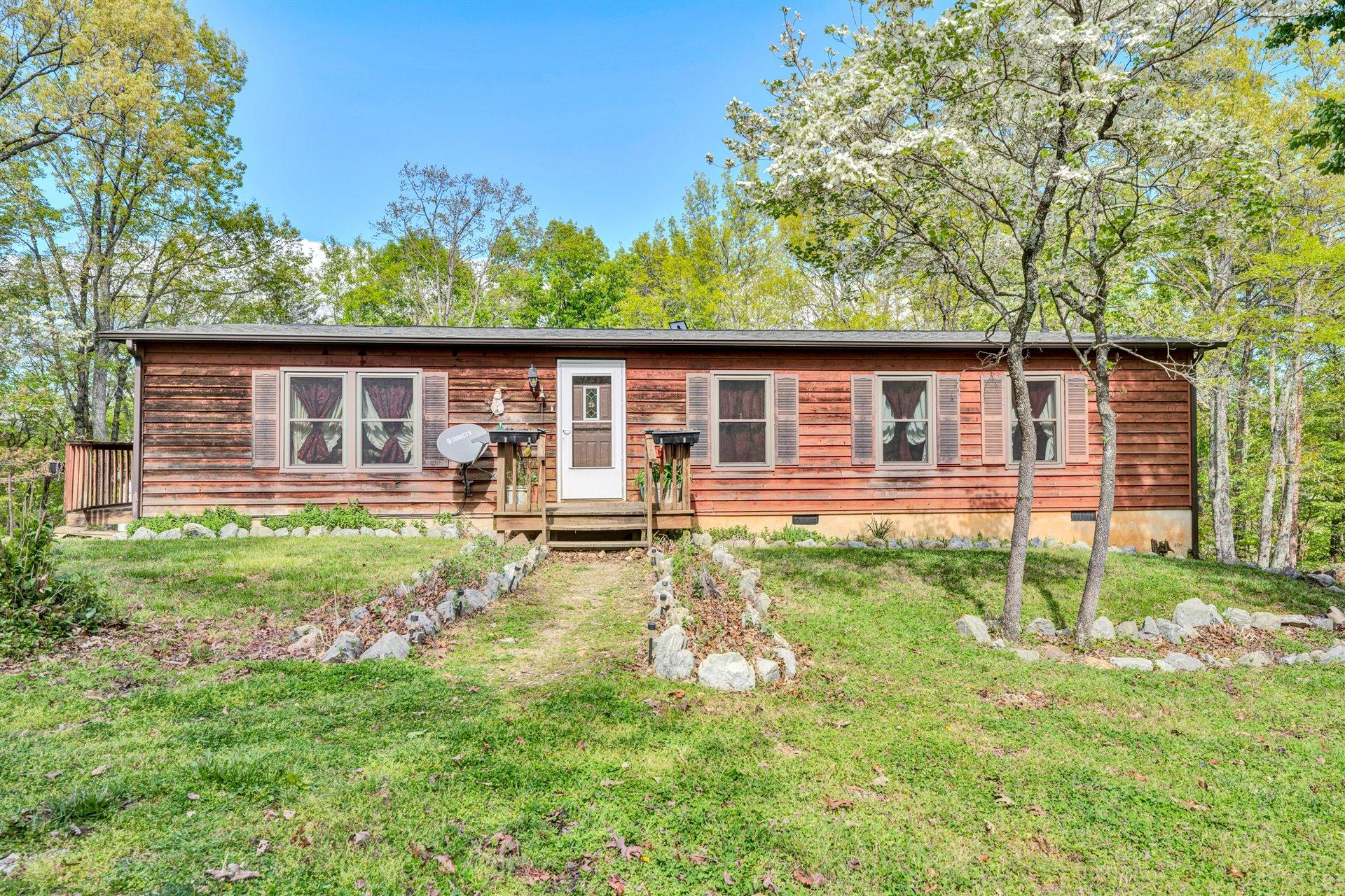 3832 Pike Road Montvale, VA 24122 - Photo 1 of 25 Front View