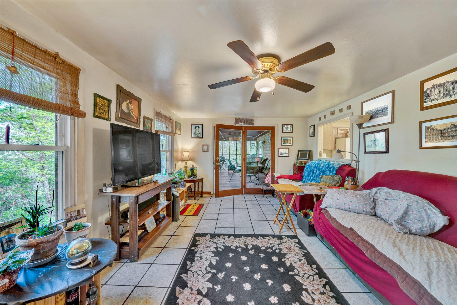 3832 Pike Road Montvale, VA 24122 - Photo 6 of 25 06-DSC00046