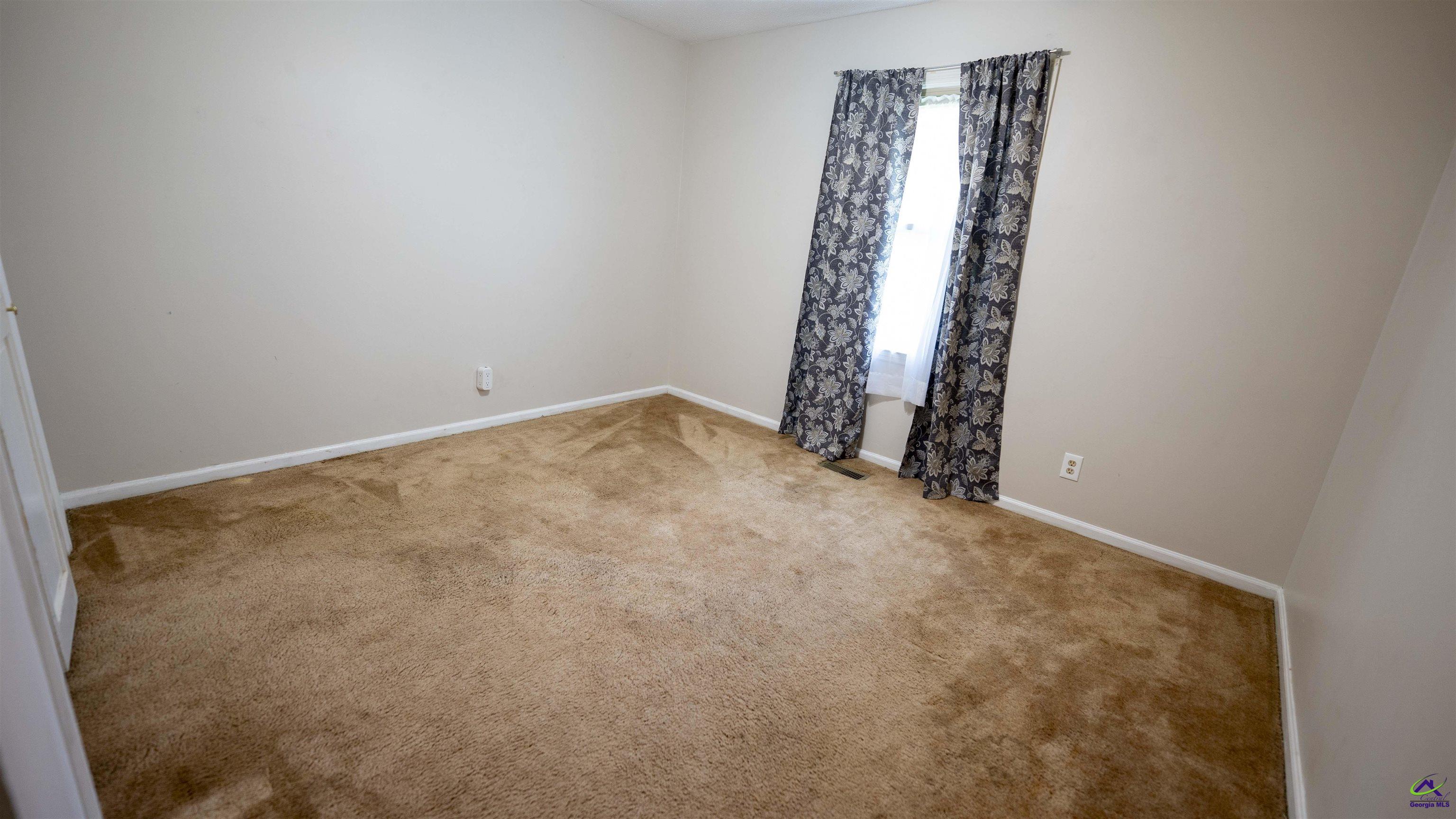 121 Robert Drive Cochran, GA 31014 - Photo 20 of 34