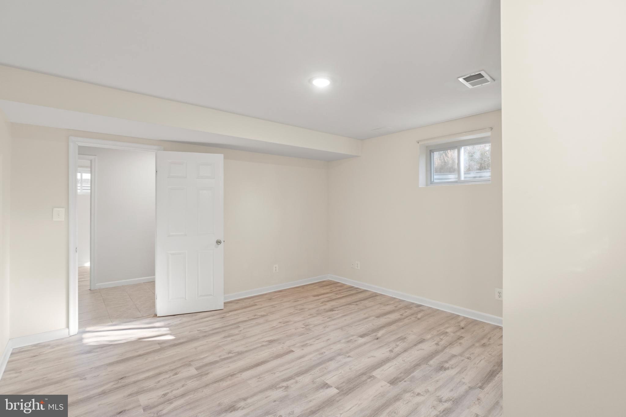 2430 Lyttonsville Road Silver Spring, MD 20910 - Photo 40 of 53 a view of empty room