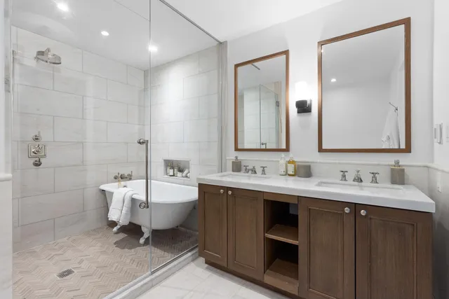 $9,345,000 | 220 East 20th Street, Unit PH | Gramercy