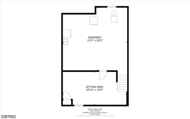 a picture of floor with a white wall